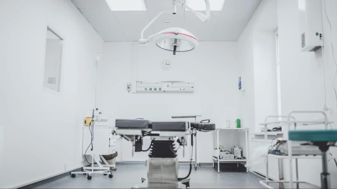 How Do You Manage Situations With Uncooperative Patients?