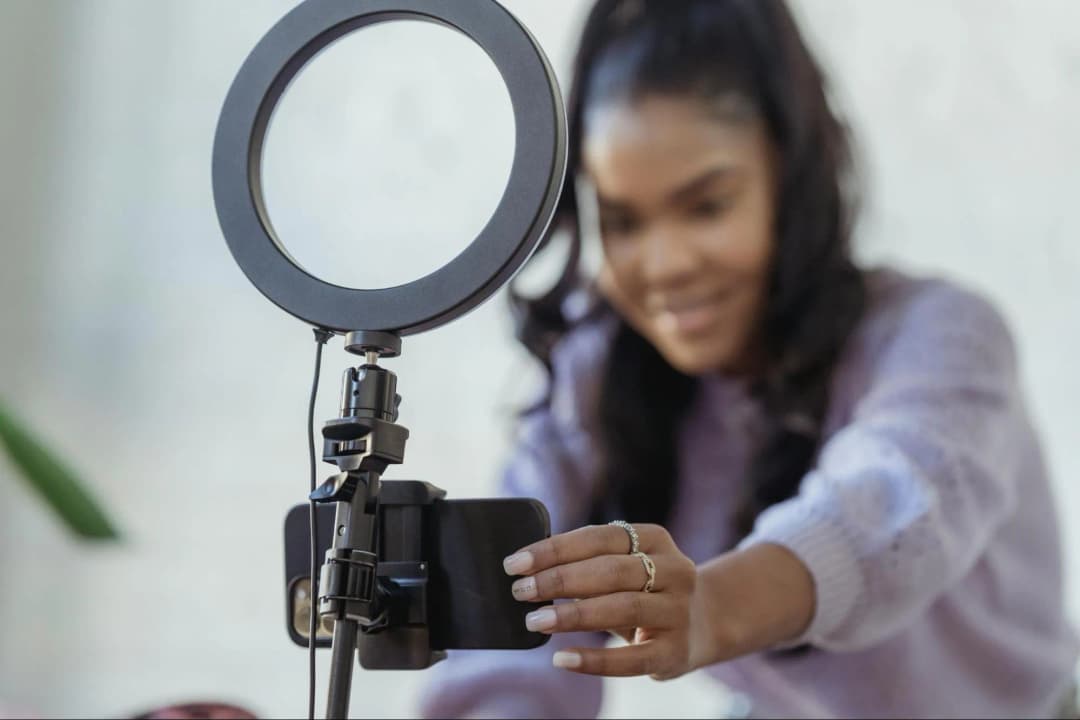 How Have You Creatively Overcome Budget Constraints in Advertising Projects?