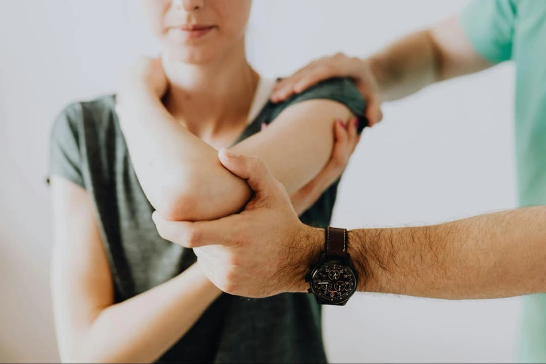 How Do Chiropractors Approach Challenging Cases?