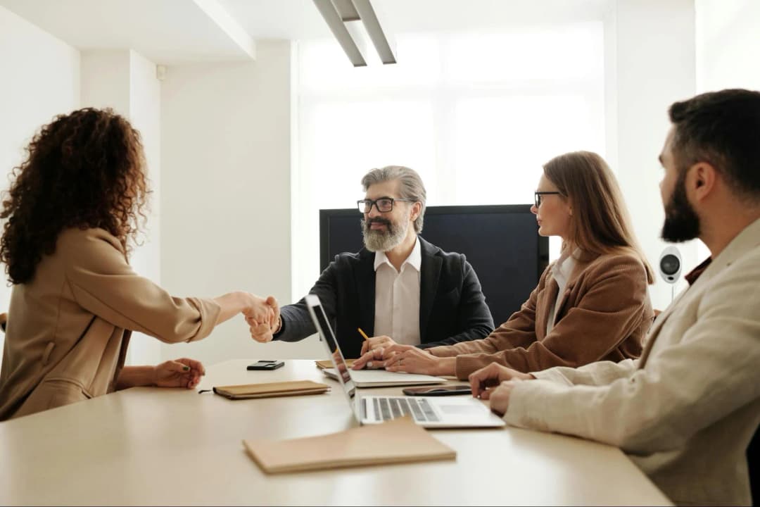 What Are Effective Strategies for Negotiating Settlements Outside of Court?