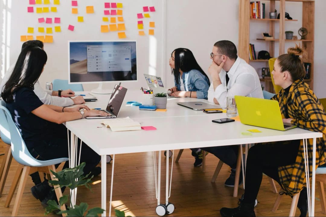How Do You Educate Employees about Health Savings Account Advantages?