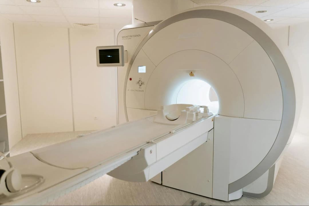 What Troubleshooting Techniques Are Effective for Malfunctioning Medical Equipment?