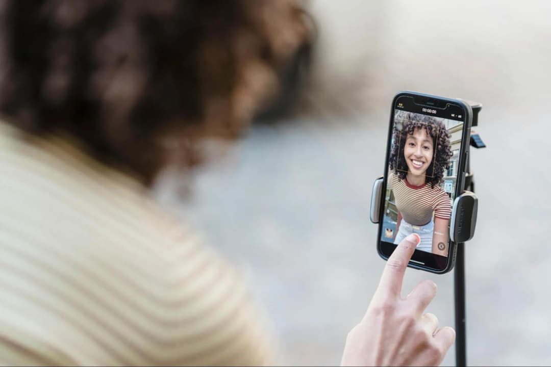 How Do You Use Influencer Partnerships to Boost Backlinks?