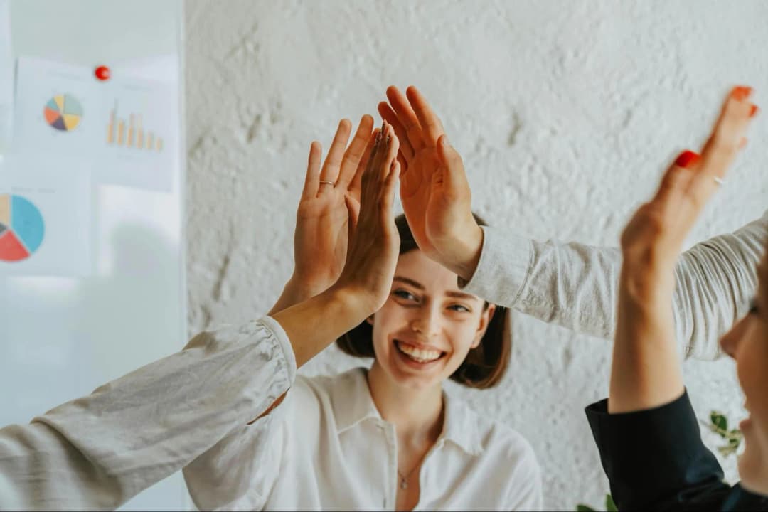 7 Strategies that Motivate Employees Beyond Stock Options