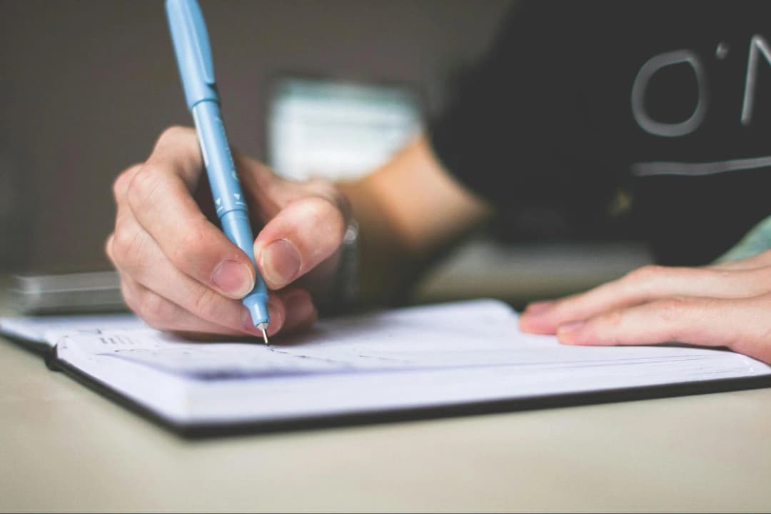 6 Tips for Providing Constructive Feedback to Writers