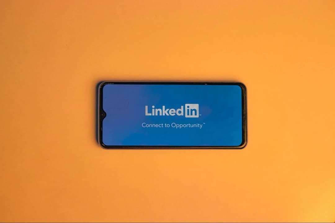 10 Tips for Building a Strong LinkedIn Company Page