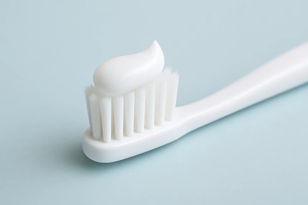 10 Types of Whitening Toothpastes That Work