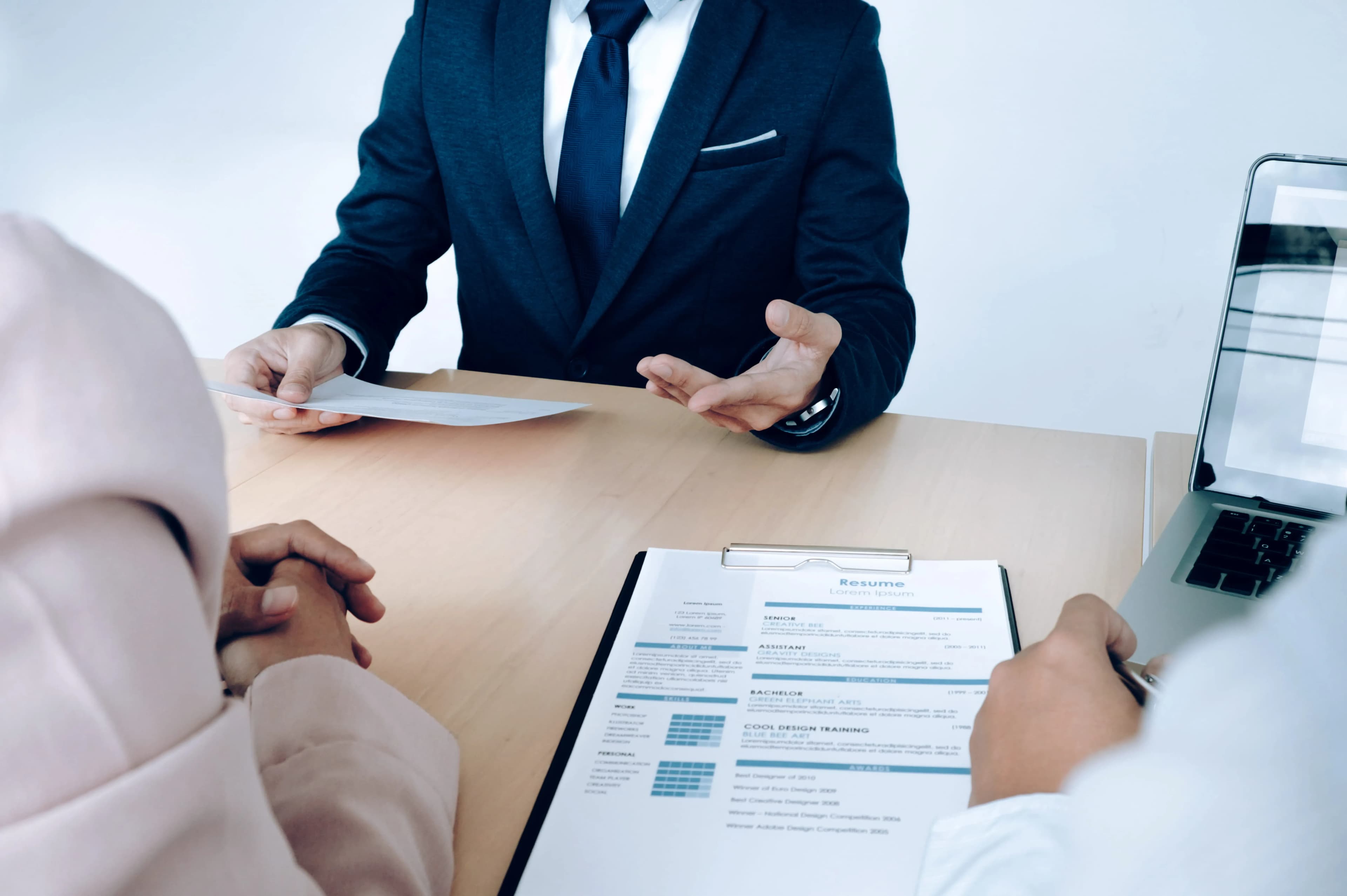 The Final 3 Questions: What Executive Recruiters Ask to Filter Strategic Supply Chain Leaders